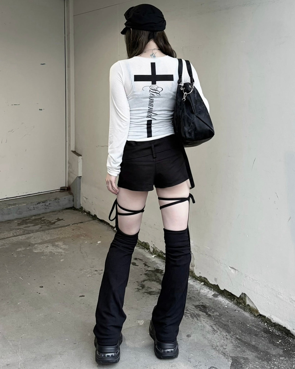 受注制【nmtc+】Belted Low-Rise Shorts (2color)