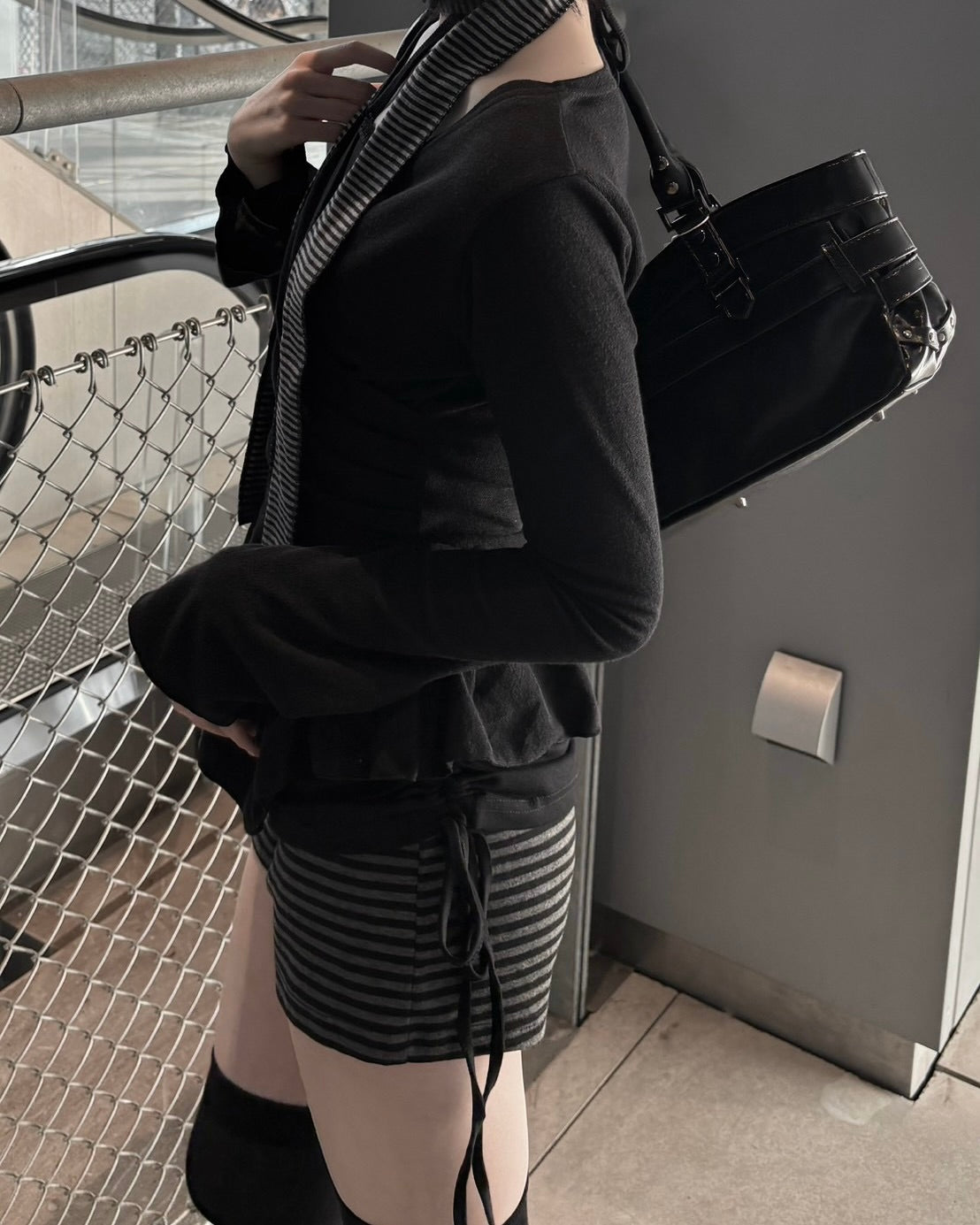 受注制【nmtc+】Draped Peplum Wrap Top (2color)