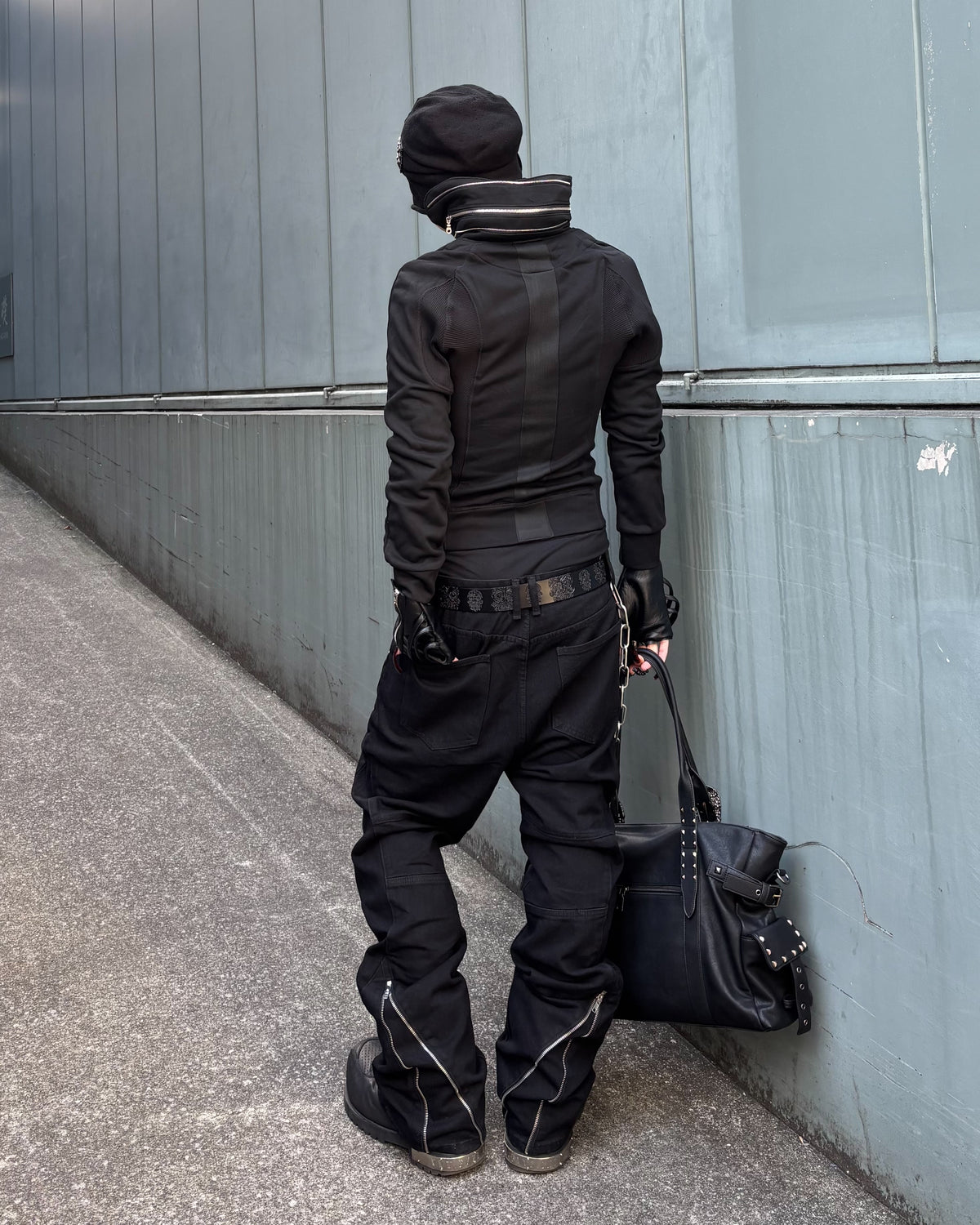 受注制【Never mind the XU】CUTOUT ZIPPER BOOTCUT DENIM (2color)