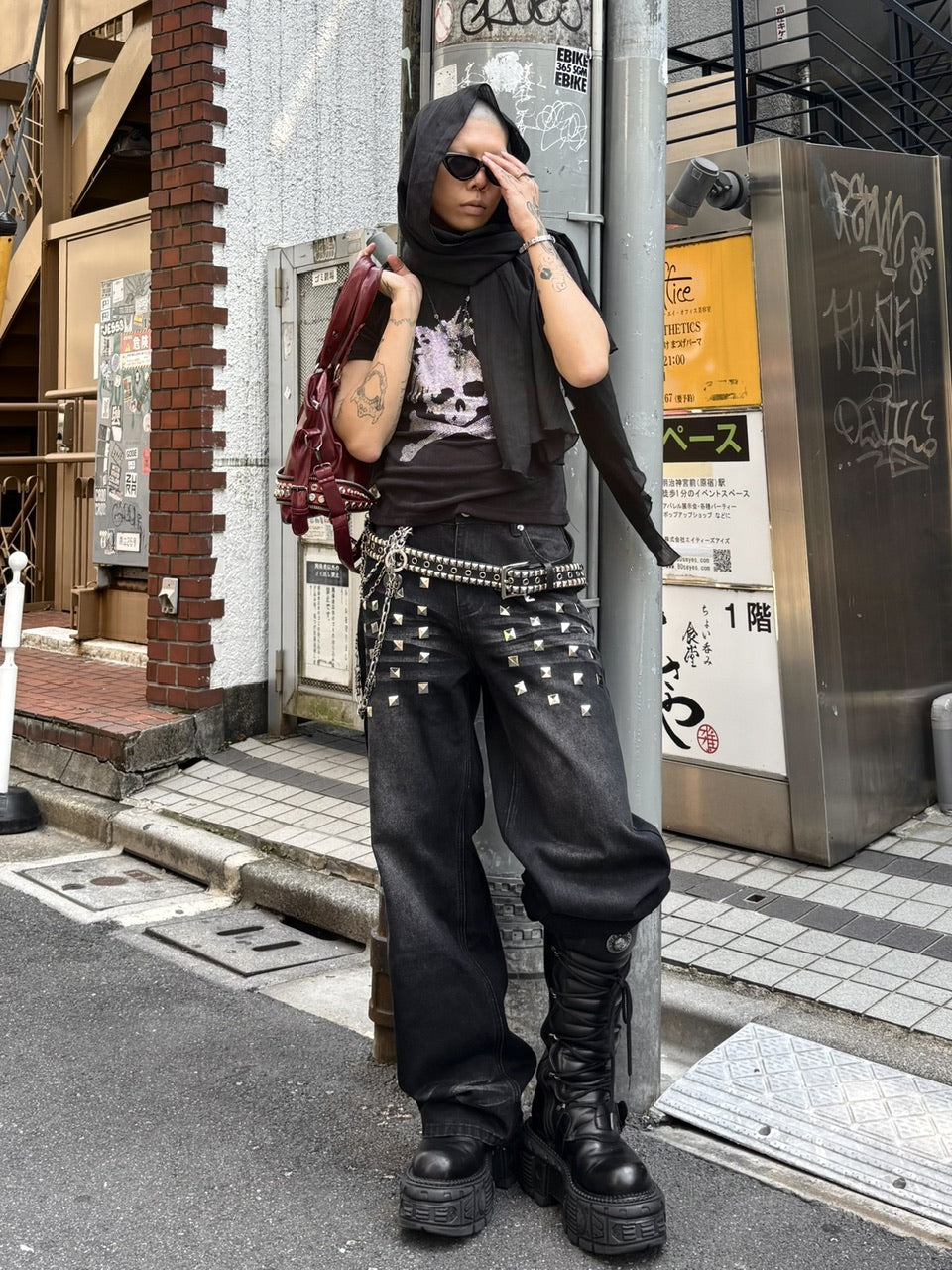 国際配送【Never mind the XU】studs washed wide denim pants (2color)