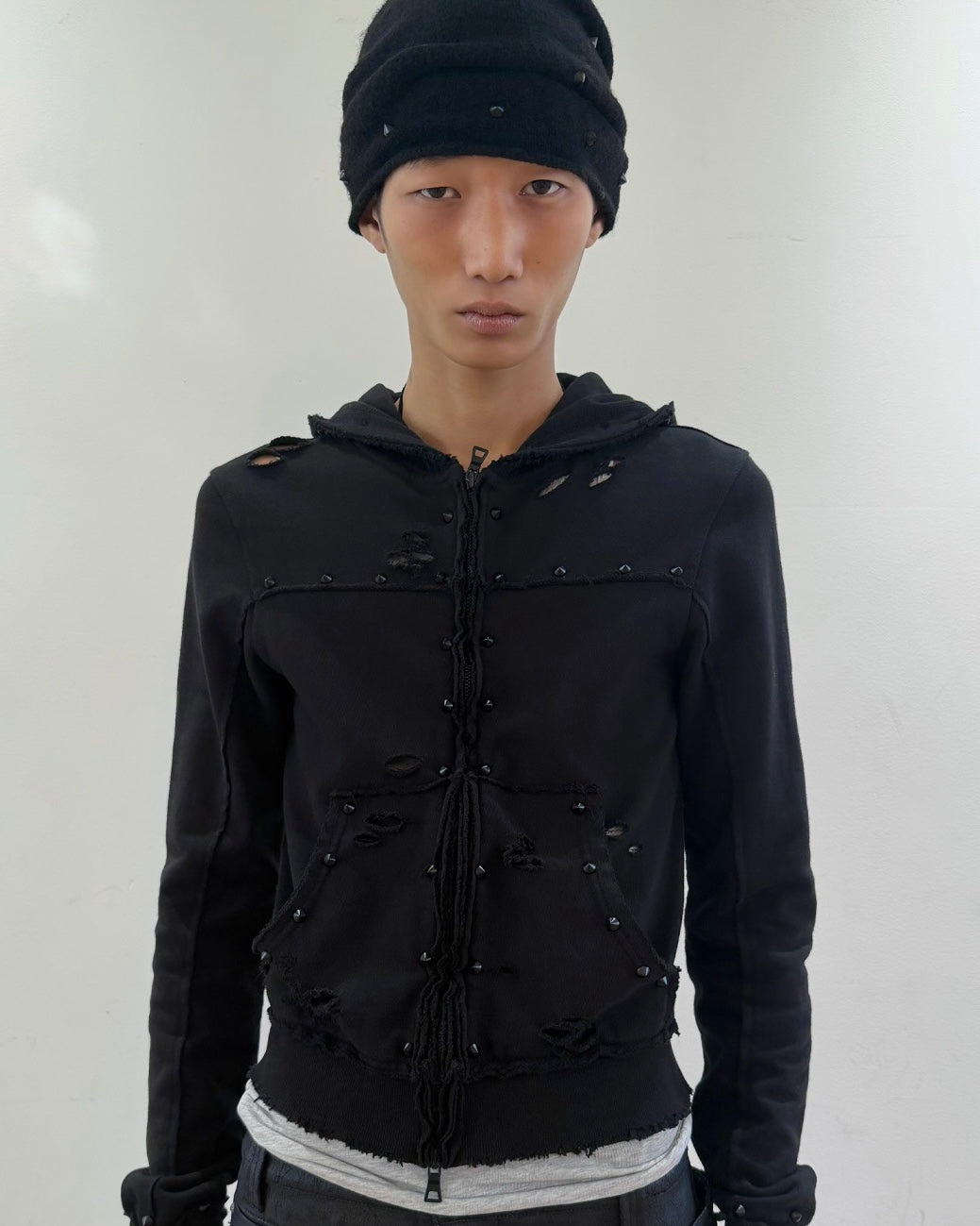 【LECYTO】Spike Studded Knit Beanie