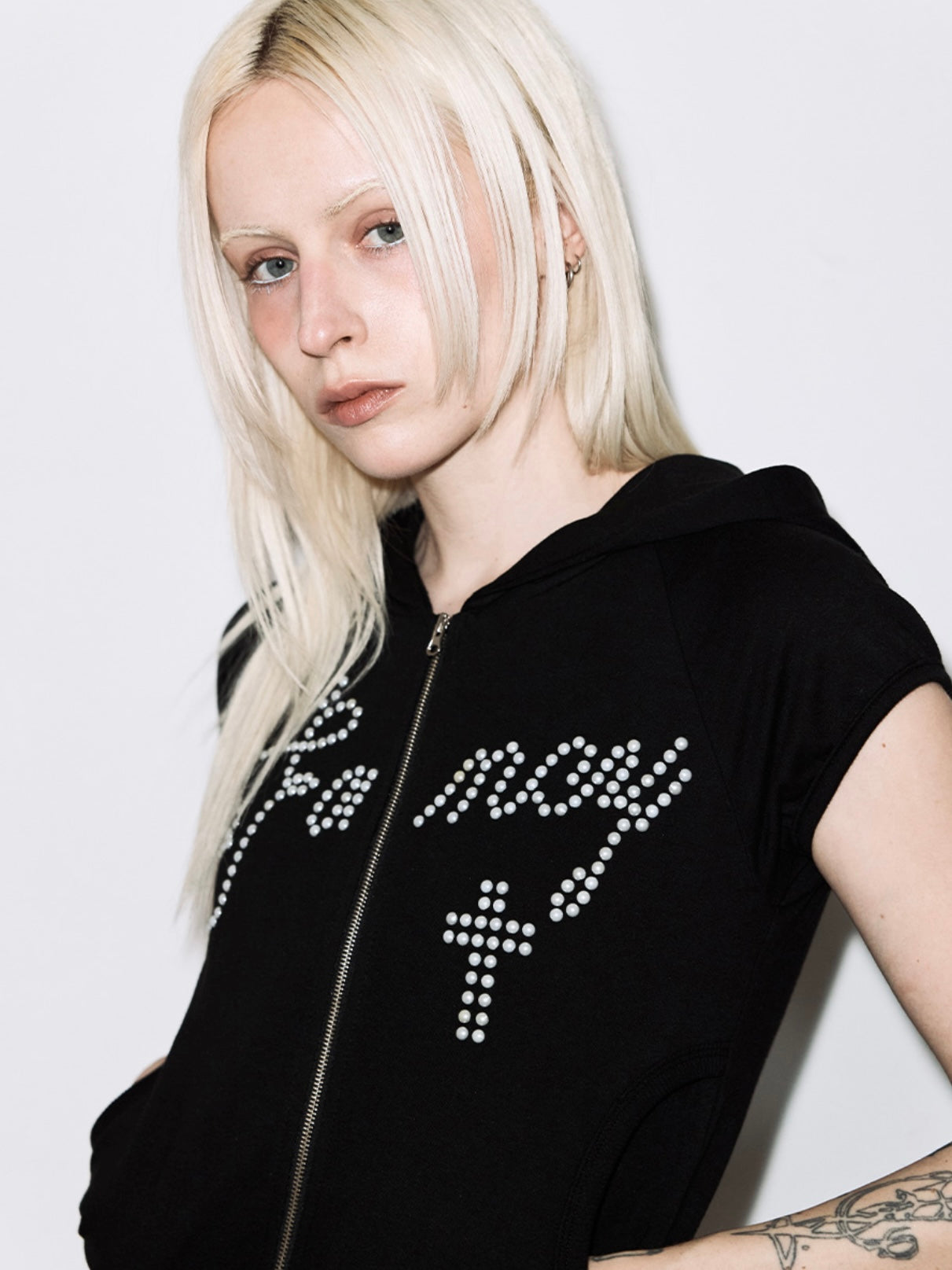 【FANCY CLUB】HOTFIX PUFF SLEEVE HOOD ZIP-UP