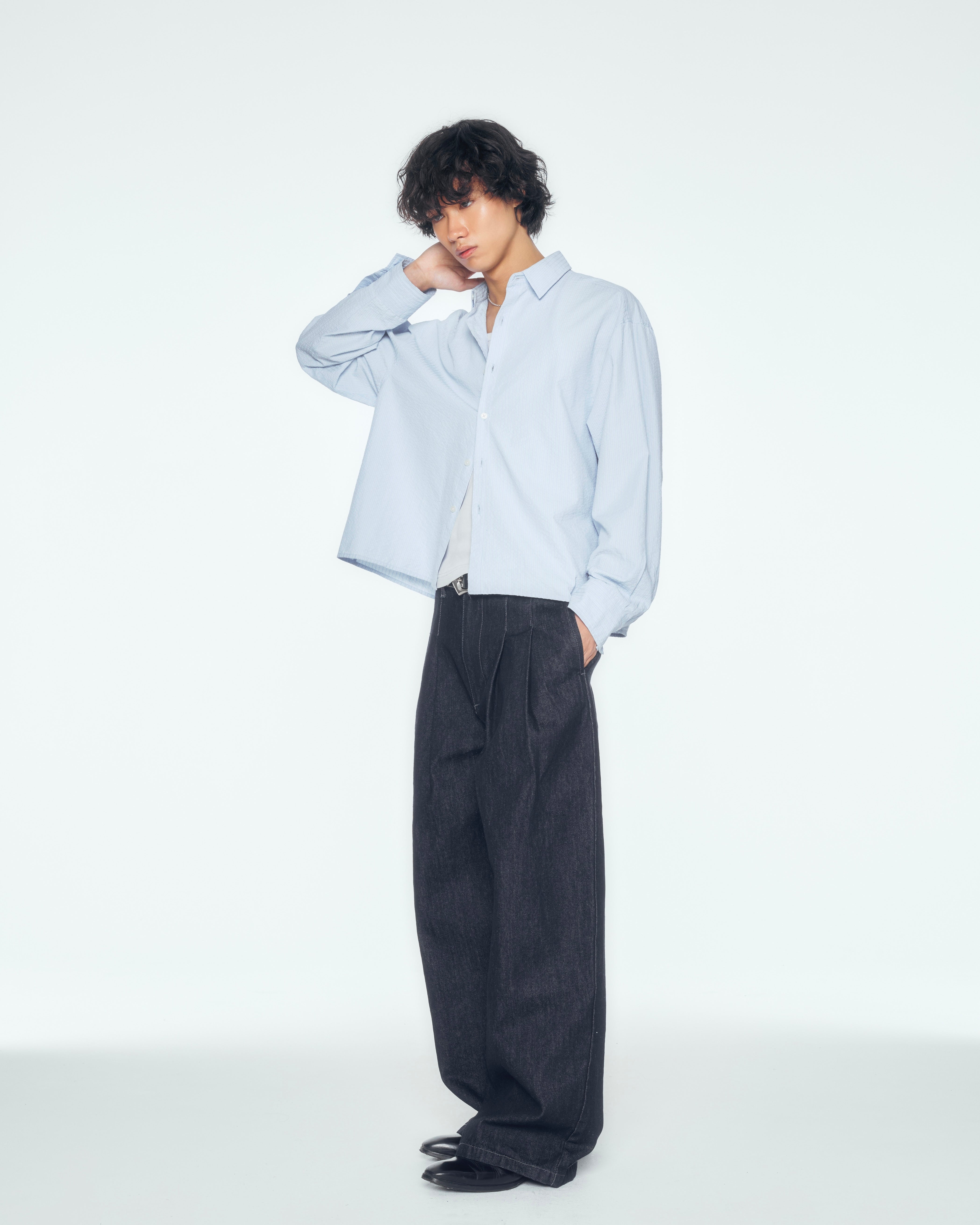 3/20 20:00発売【CS】CROPPED STRIPE BUTTON UP SHIRT