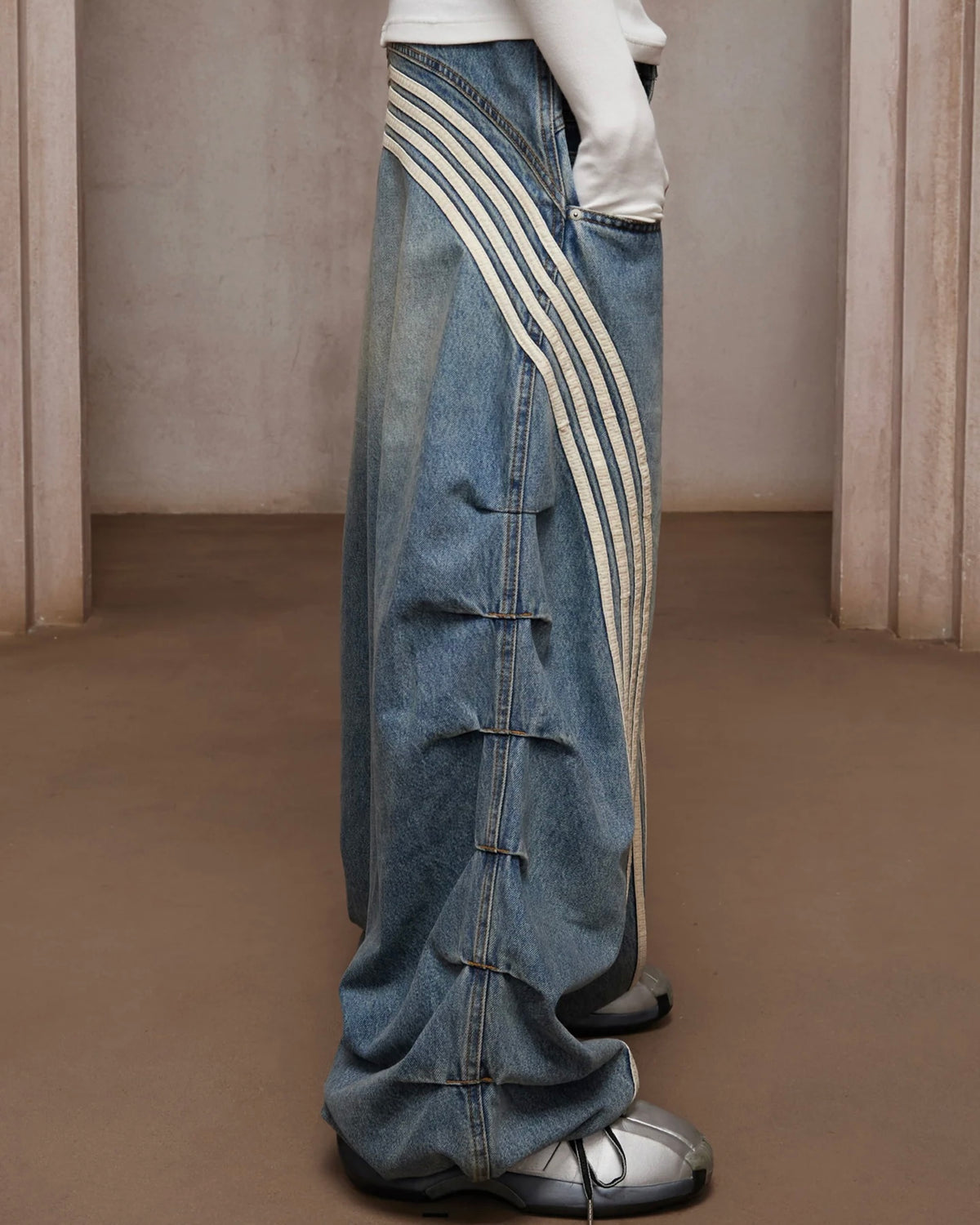 【DND4DES】Sport Pleated Washed Denim Pants
