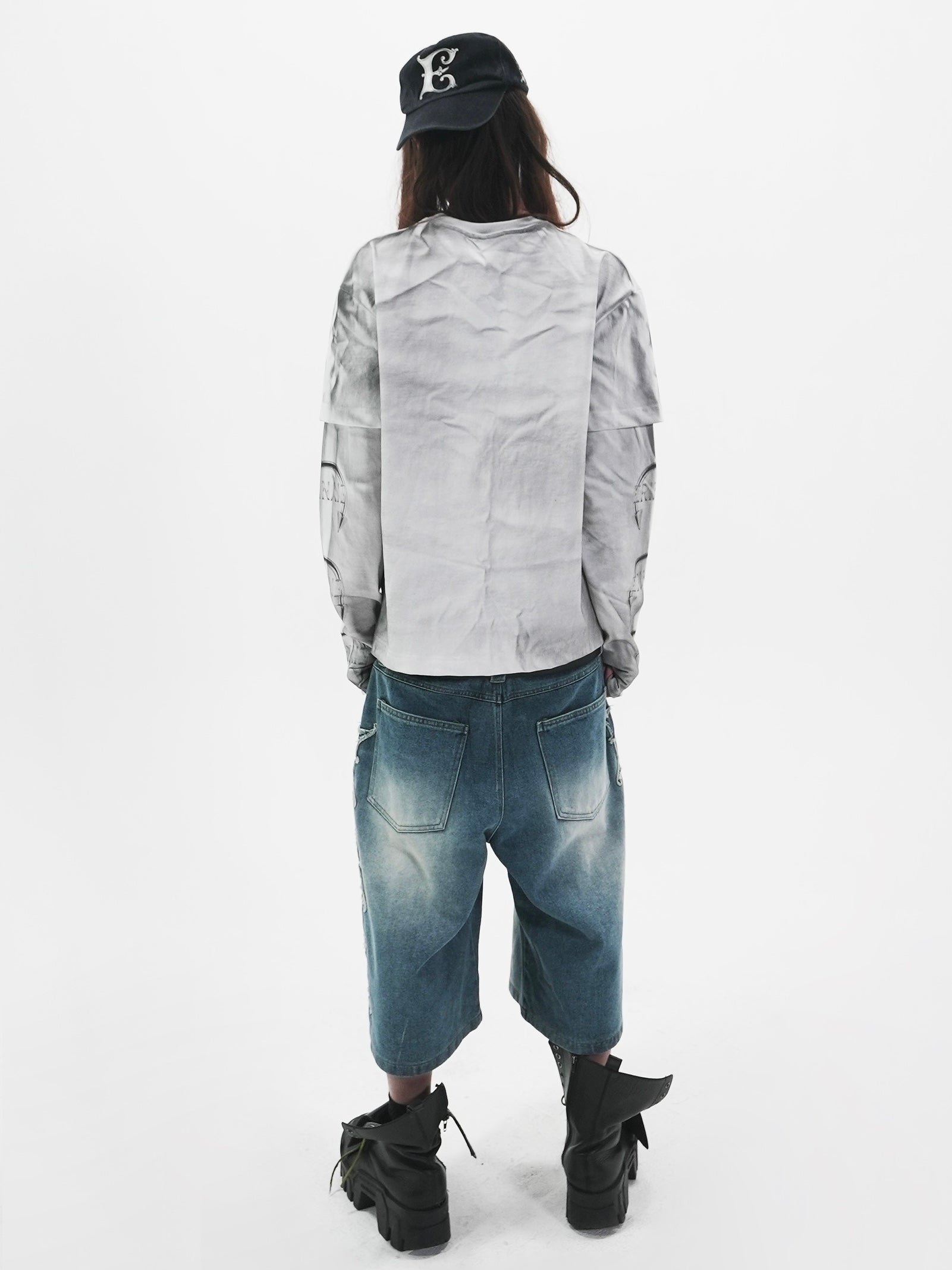 【E RIN AI E】PIERCED RUST DOUBLE LONG SLEEVE T
