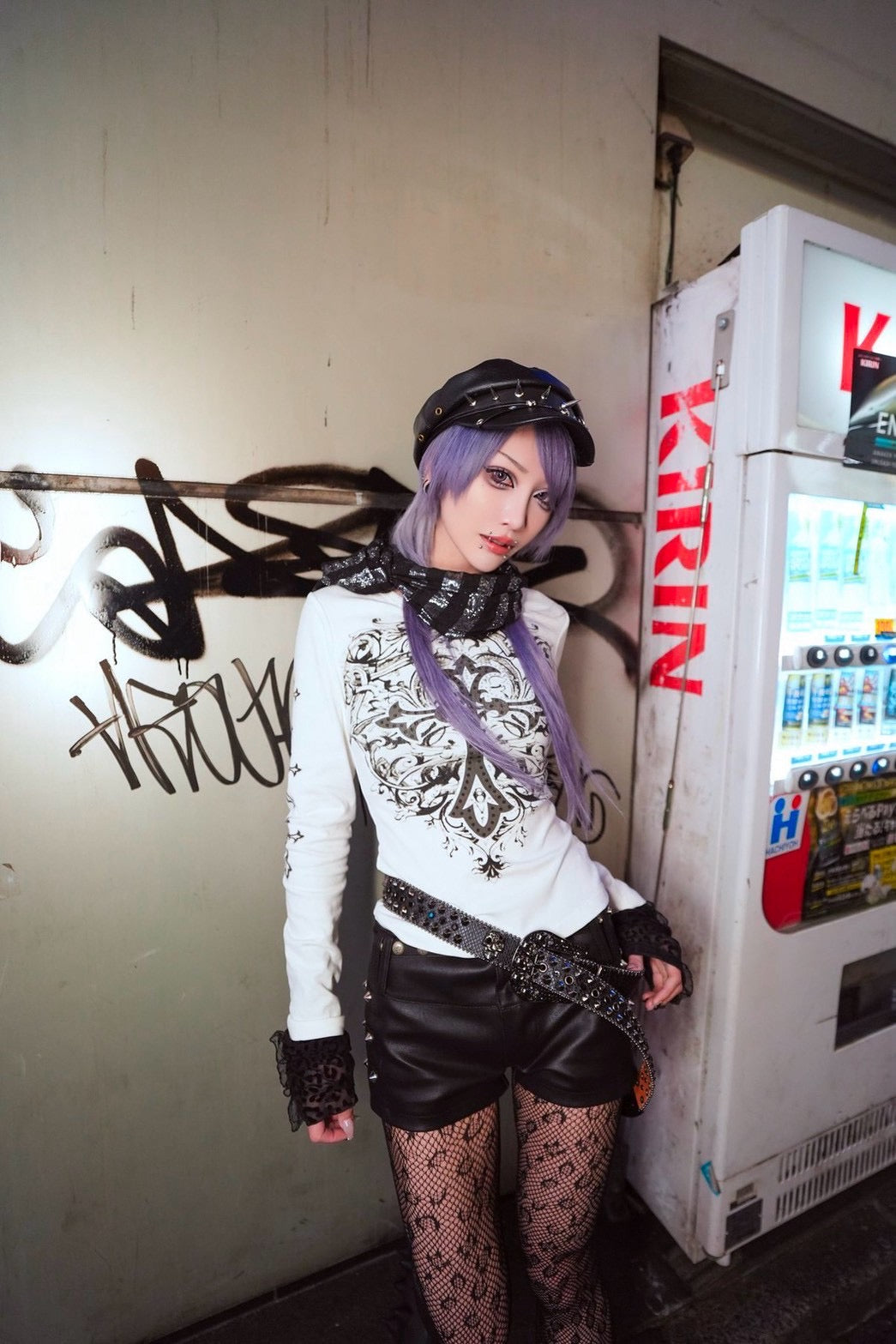 国際配送【BABY09】Studs PU Leather Micro Shorts