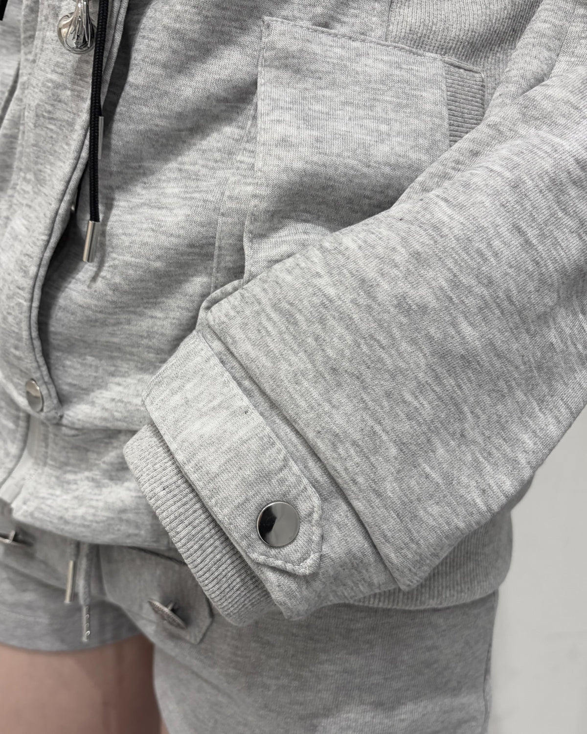 受注制【nmtc+】High neck cargo pocket zip jacket