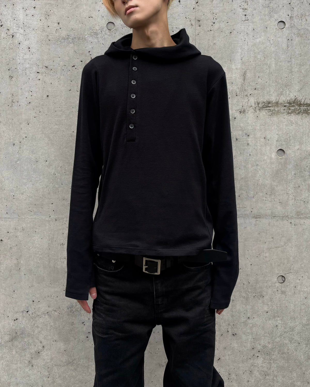 【Lee fi Ne】 Offset Hooded Henley Top