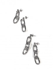 受注制【Never mind the XU】chain pierced earrings