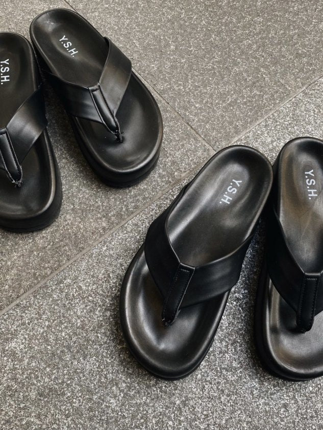 受注制【Chikashitsu +】leather volume sandal