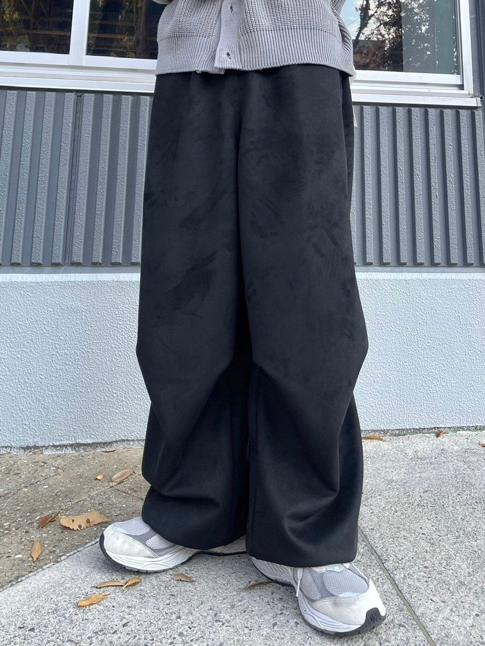 受注制【youll】tuck suede jogger pants (2color)