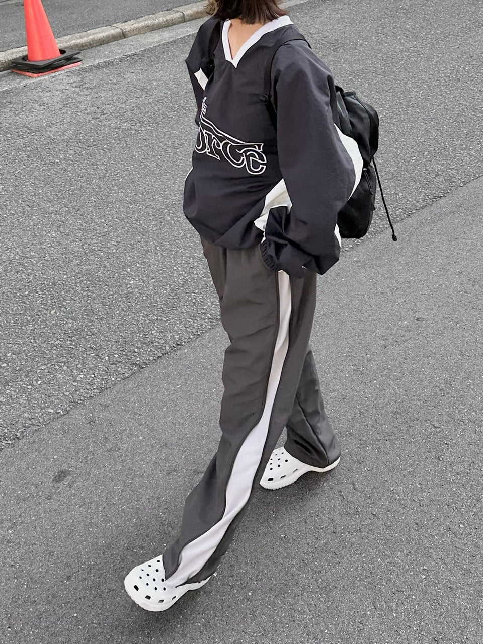 受注制【Chikashitsu +】side zip wide nylon pants (3color)