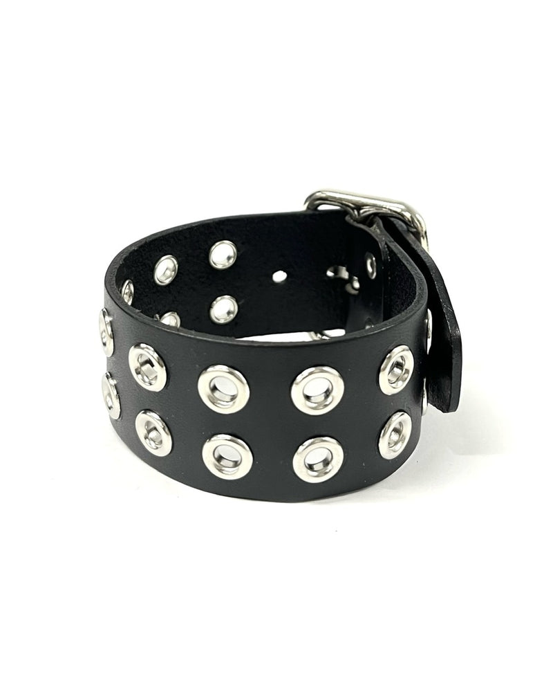 受注制【Never mind the XU】eyelet bracelet