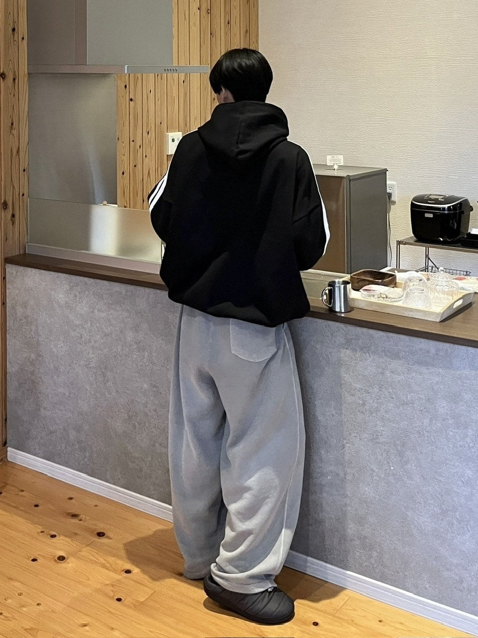 受注制【youll】line sweat hoodie