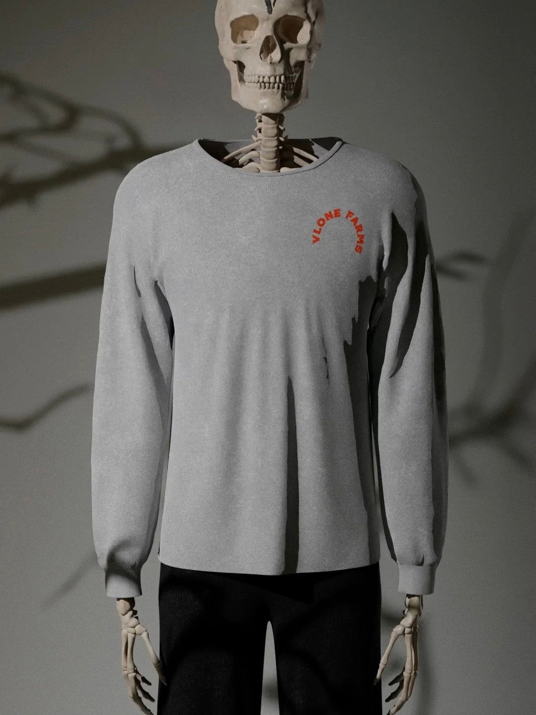 【VLONE】Gatekeeper Framer Long Sleeve T-Shirt / 【ヴィーローン】ロゴプリント長袖Tシャツ