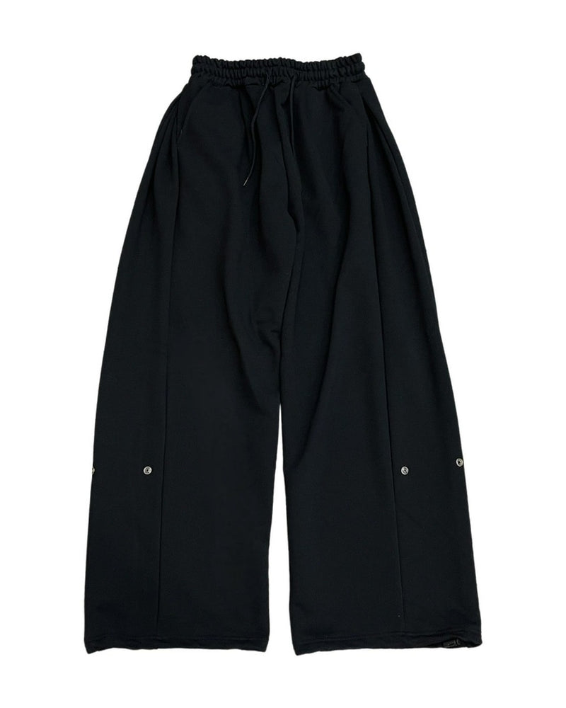 受注制【Chikashitsu +】snap button buggy sweat pants (3color) / 【チカシツプラス】スナップボタンバギースウェットパンツ