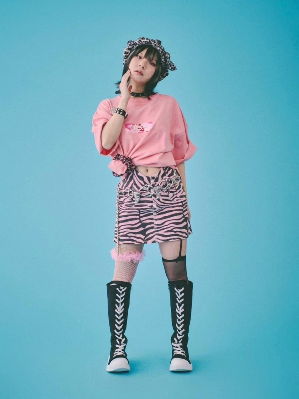 【GALFY】ガルフィーカモボックスロゴTee