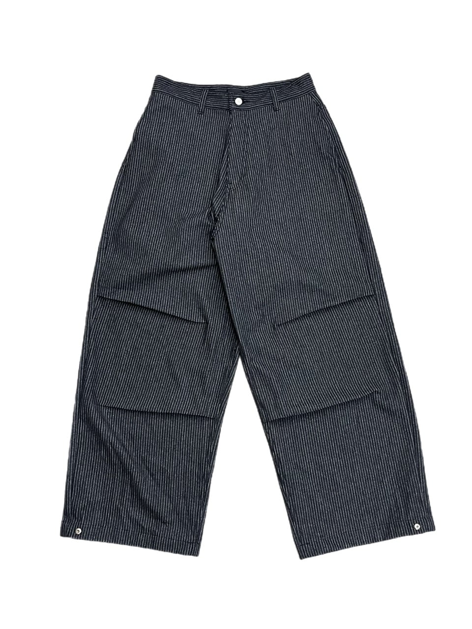 受注制【Chikashitsu +】snap button hickory stripe pants / 【チカシツプラス】スナップボタンヒッコリーストライプデニムパンツ