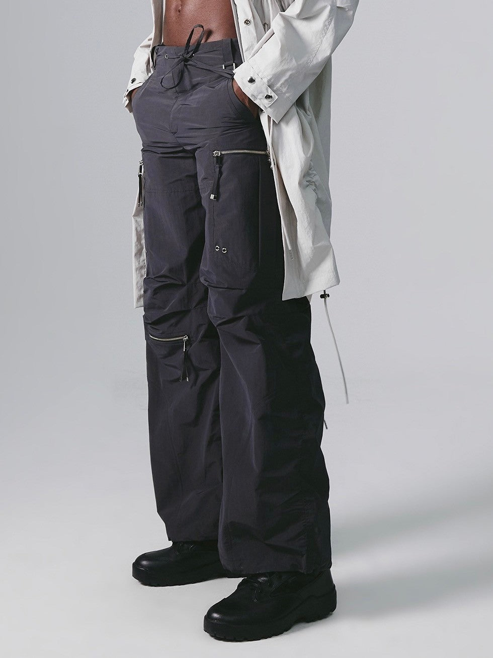 【NACHE】PUCKERING JOGGER PANTS (UNISEX)