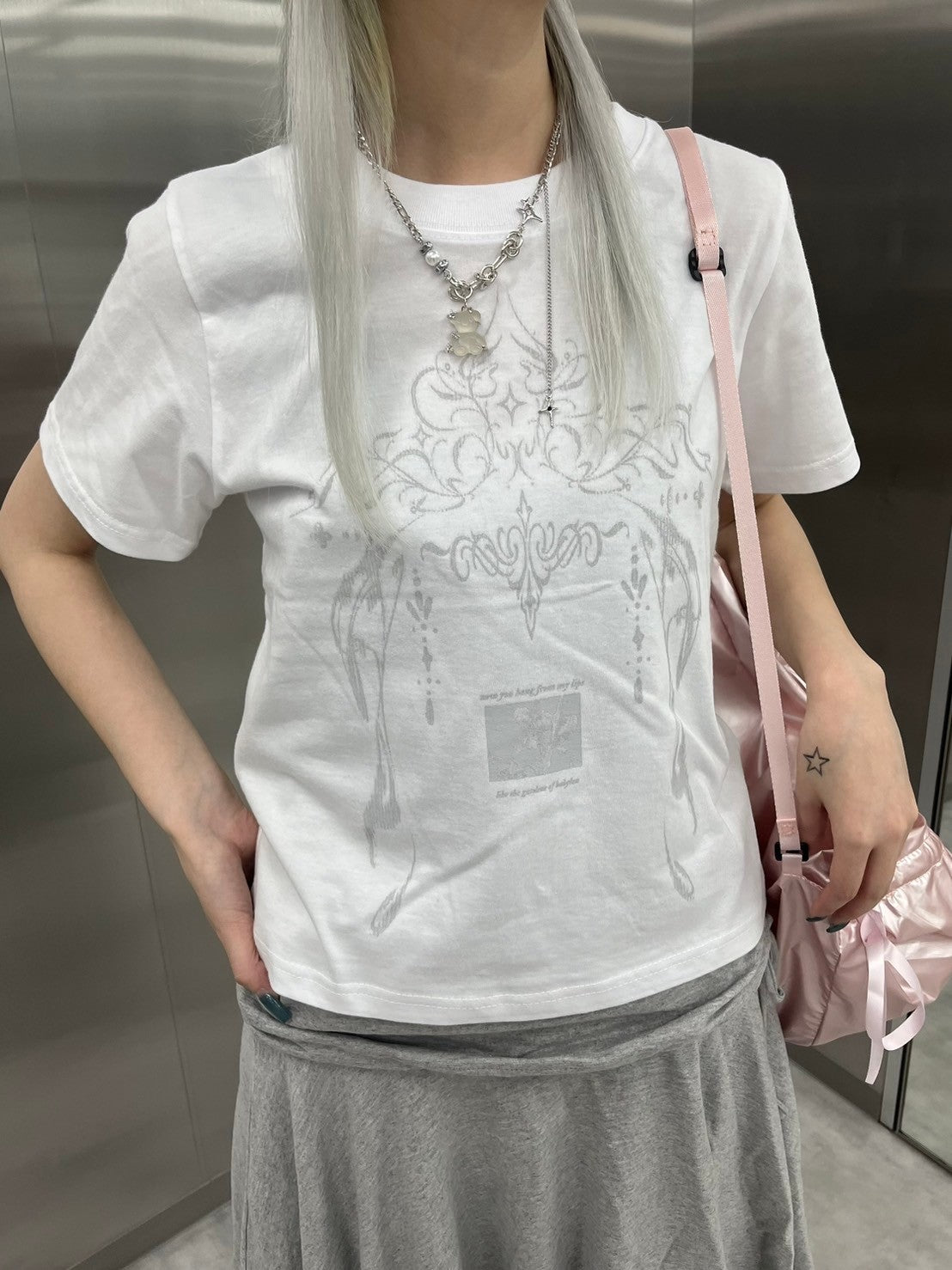 受注制【nmtc +】design graphic crop tee 2 (2color)