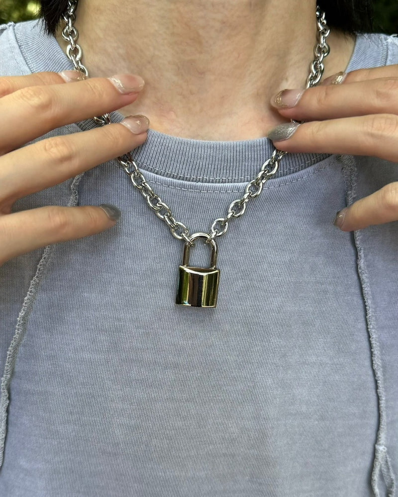 受注制【Chikashitsu +】padlock chain necklace