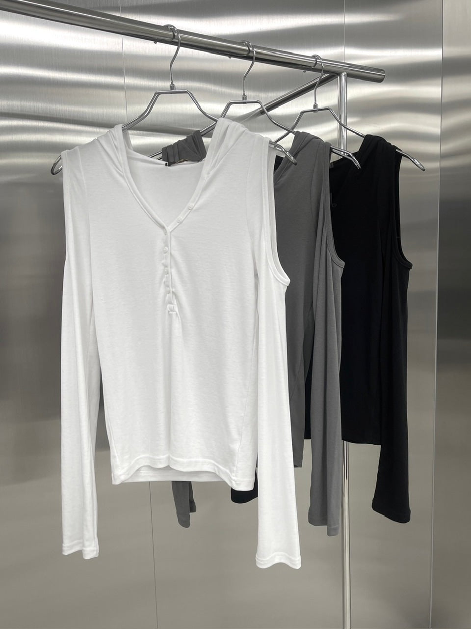 【nmtc +】shoulder slit hooded long sleeve tee (3color)