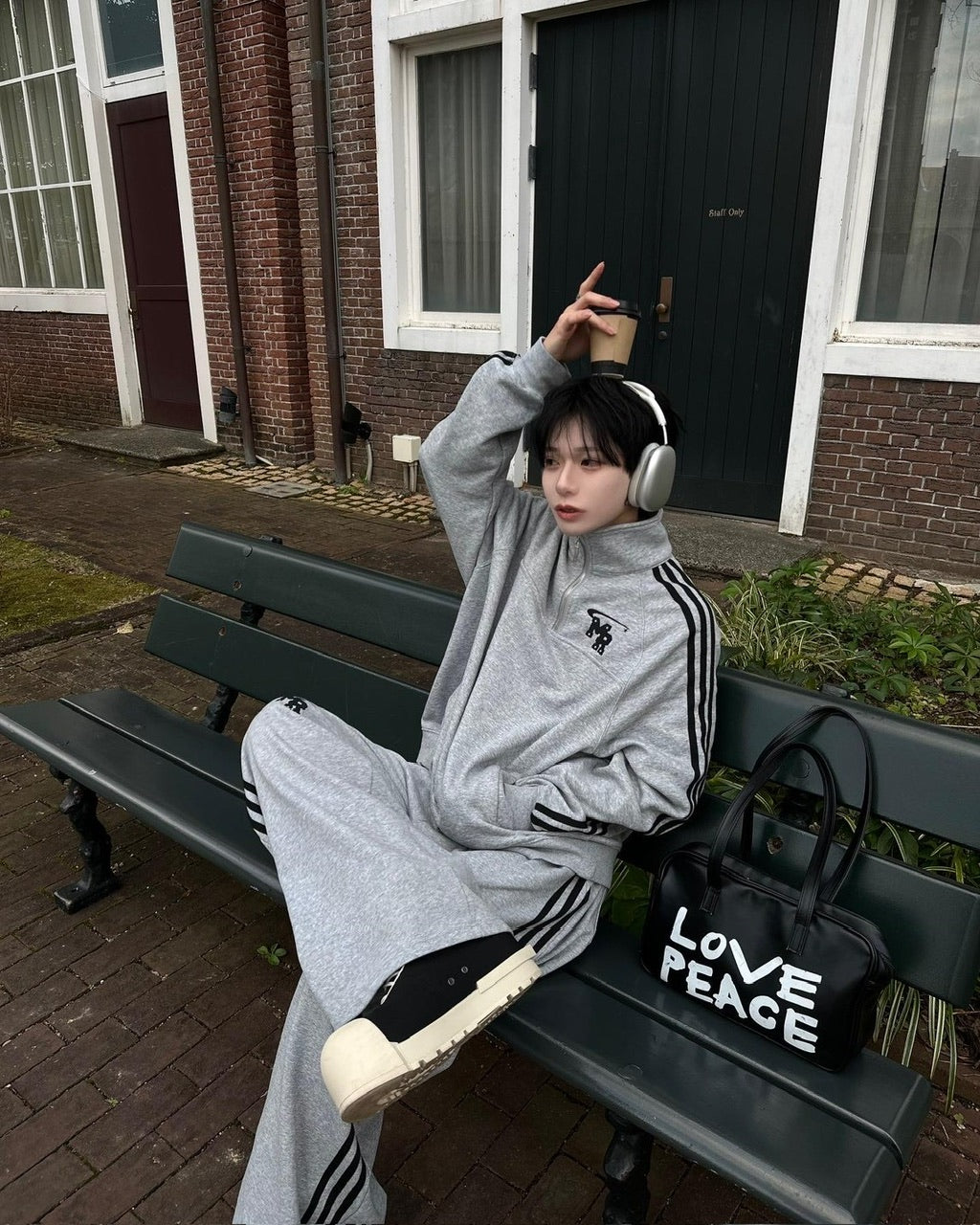 国際配送【LUV CODE】line sweat pants