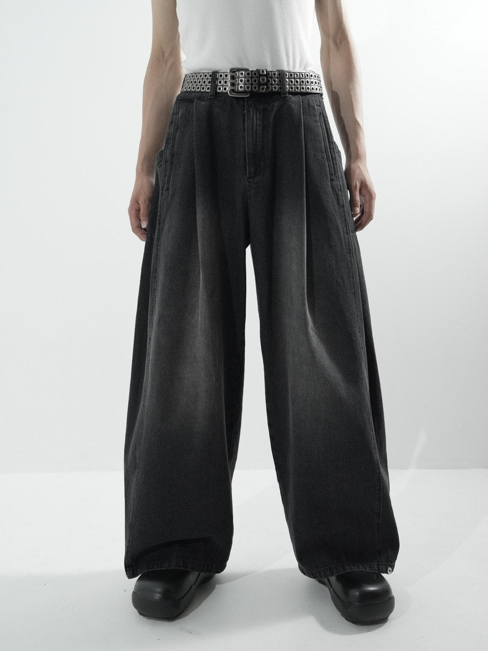 【CS】side tuck drape denim pants (black)