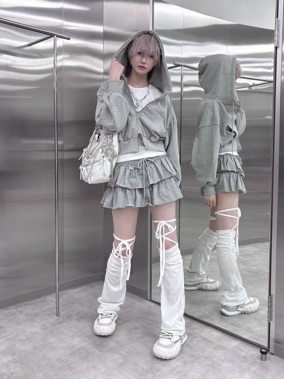 受注制【nmtc +】crop zip up hoodie (3color)