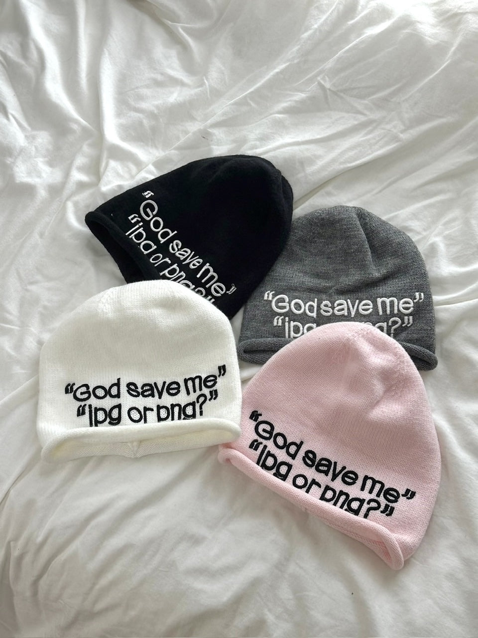 国際配送【LUV CODE】lettering beanie (4color)