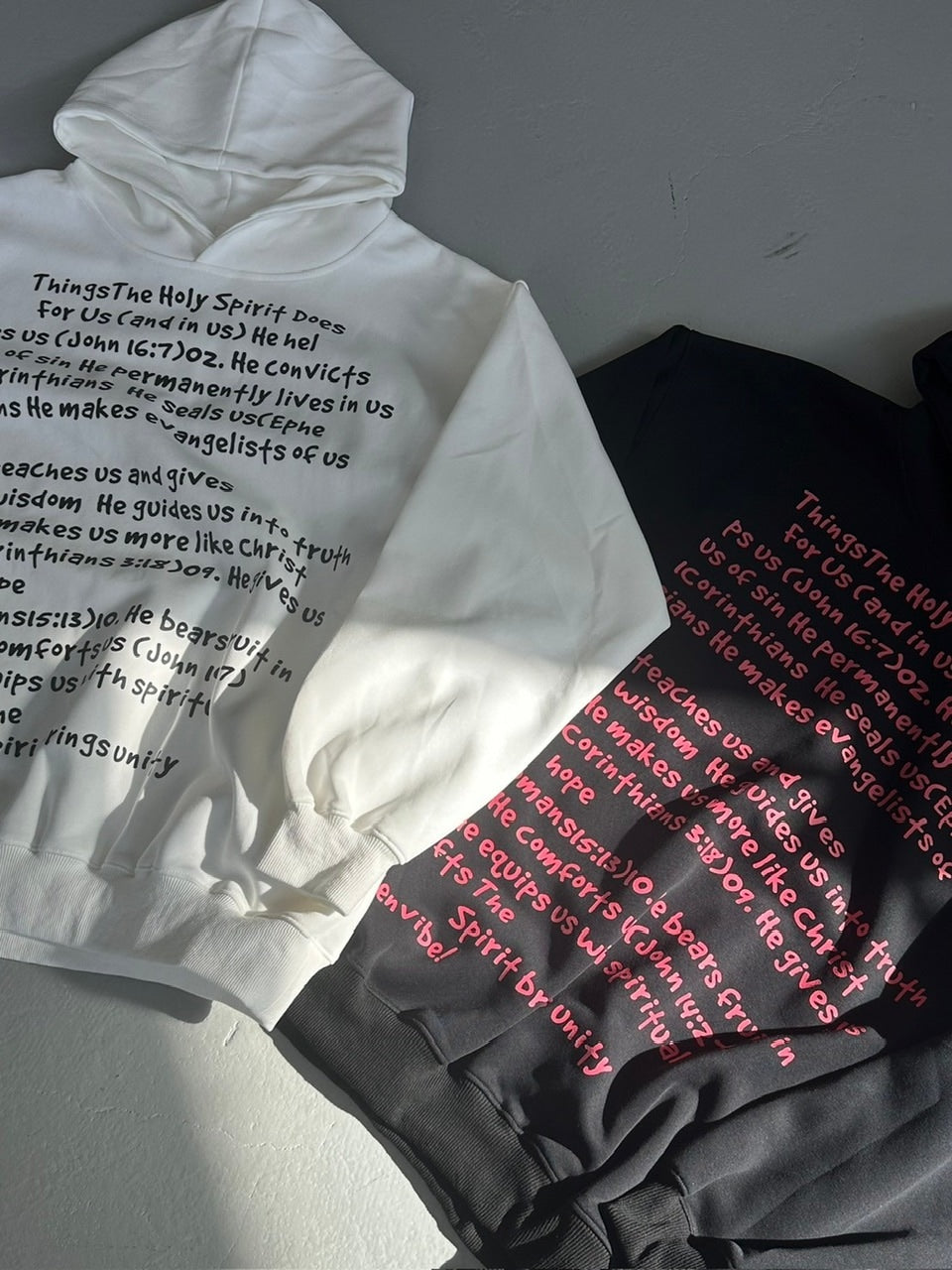 【LUV CODE】lettering hoodie (2color)