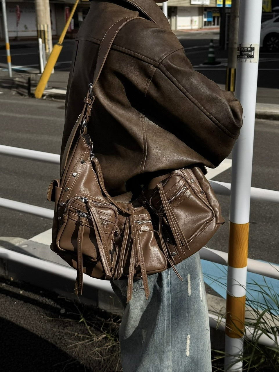 国際配送【RENOL】rivet leather bag