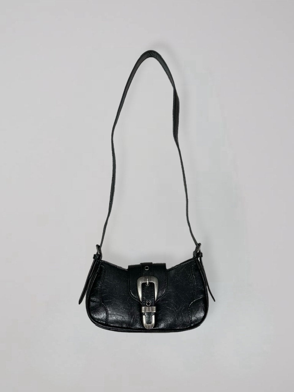 大阪店WEB限定受注制【Chikashitsu +】belt buckle shoulder bag (2color)