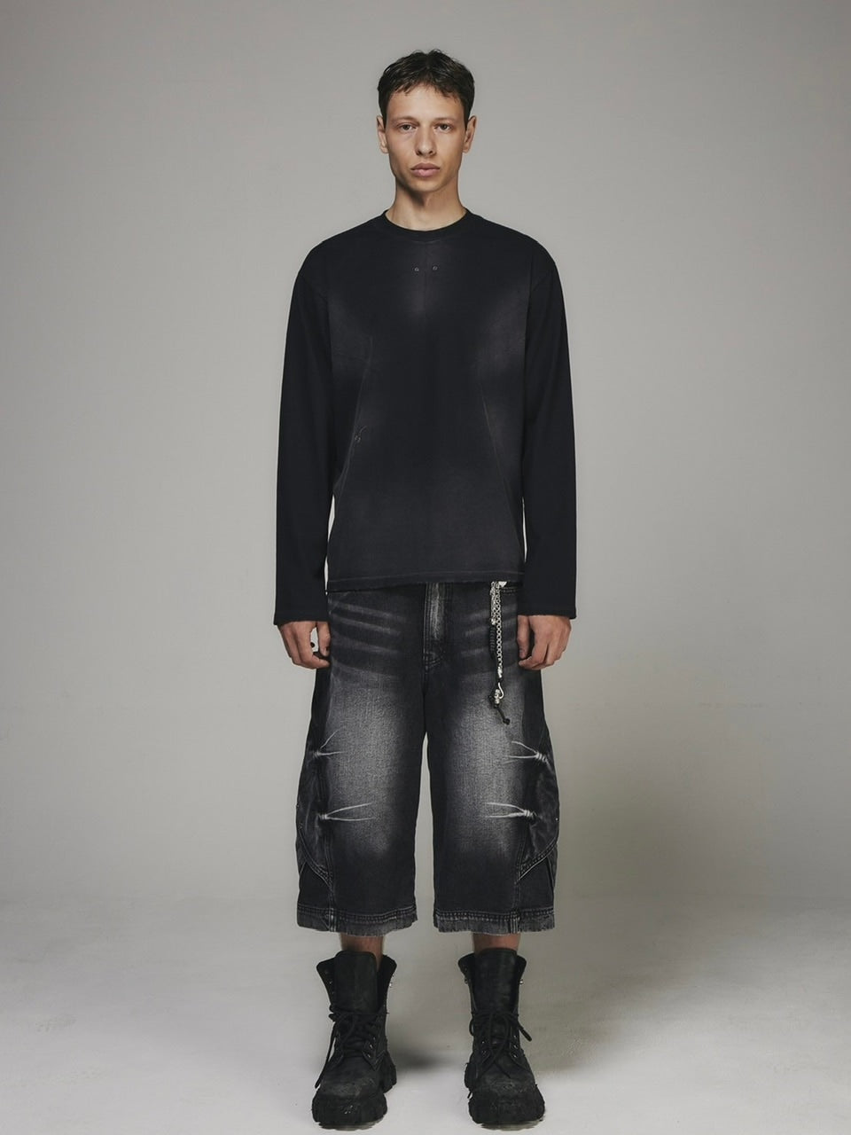 【BLR BLUER】RAIN DESTROYED GRADATION BLEACHED LONG SLEEVE