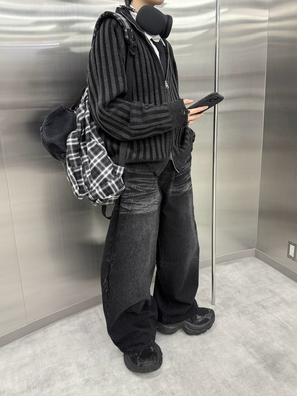 受注制【nmtc +】damage zip up knit (3color)