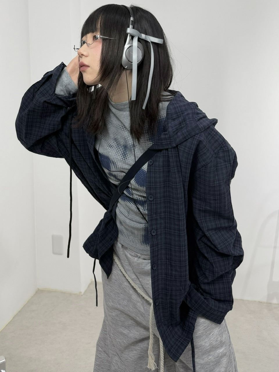 国際配送【Nerd out XU】blue check hoodie shirt