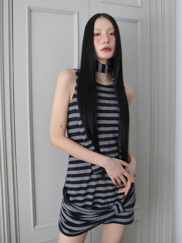【Uglyshadow】SLEEVELESS RIBBON DRESS