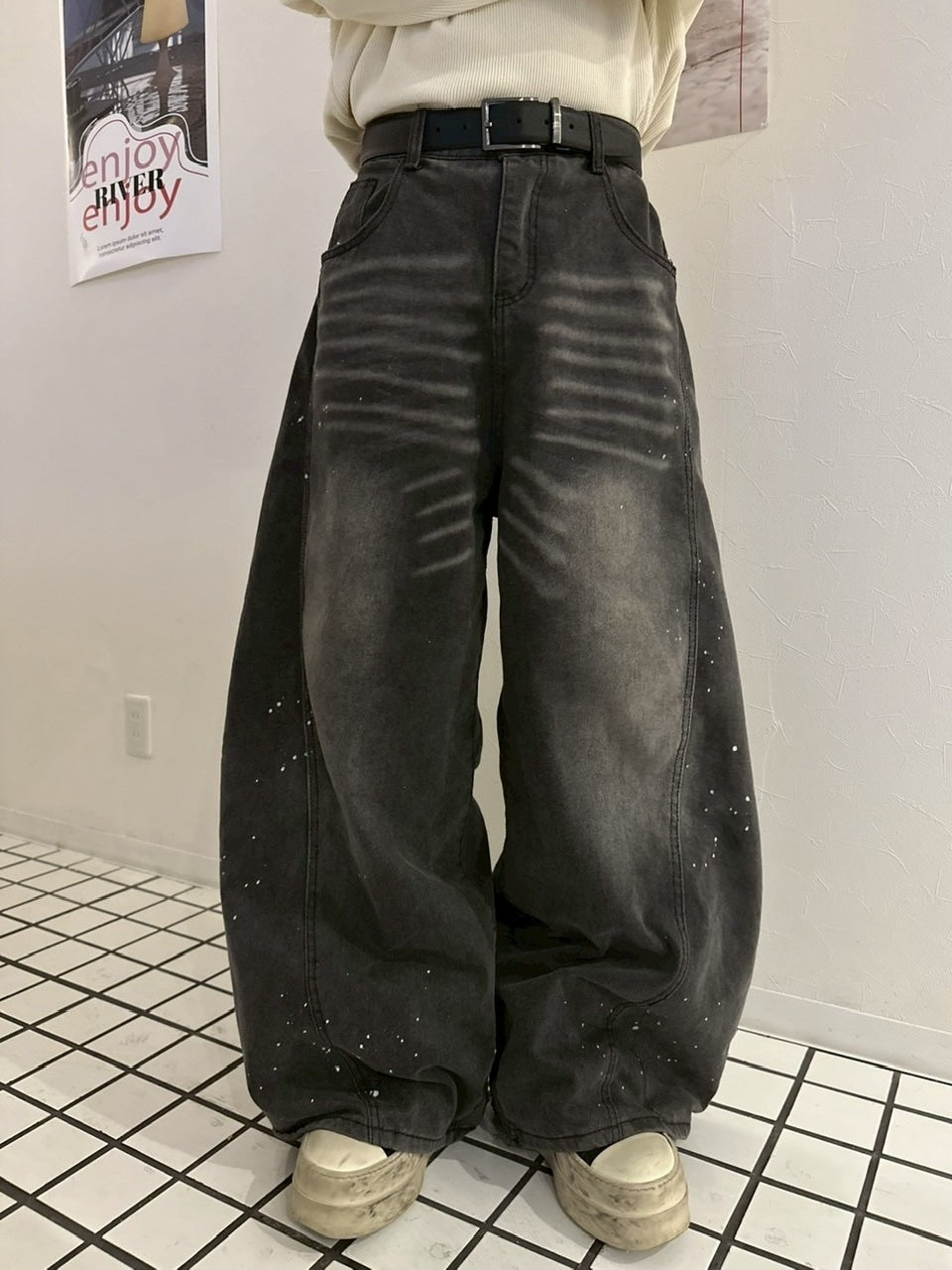 国際配送【LUV CODE】washed denim balloon pants