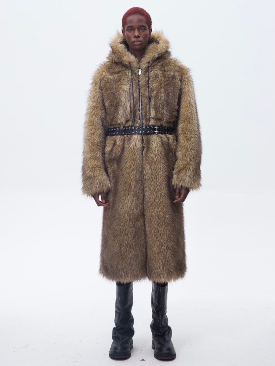 【The Boy Has No Patience】BLOOD MOON NIGHT BOXER ECO-FRIENDLY FUR COAT