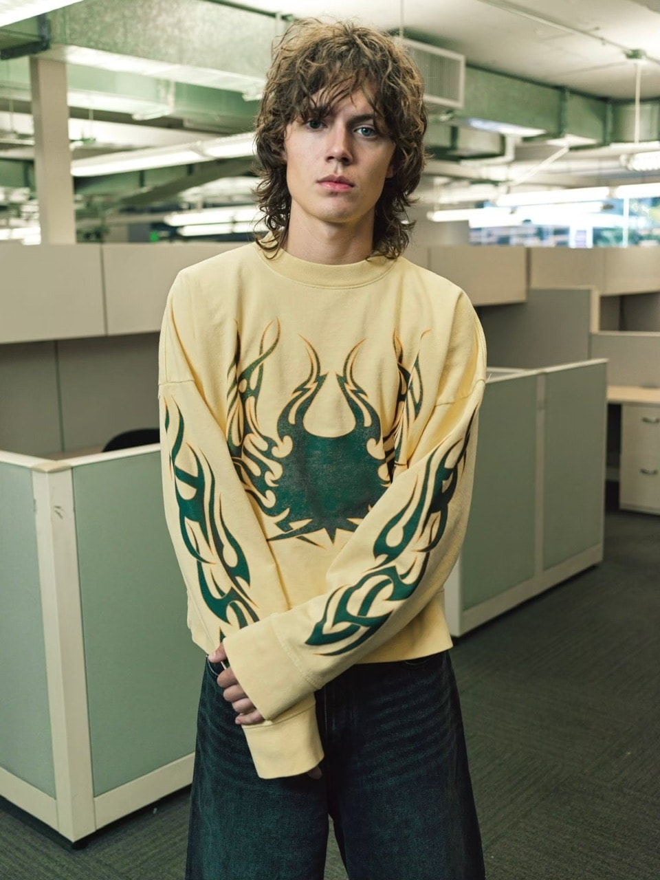 【BASKETCASE】SCARAB, crewneck