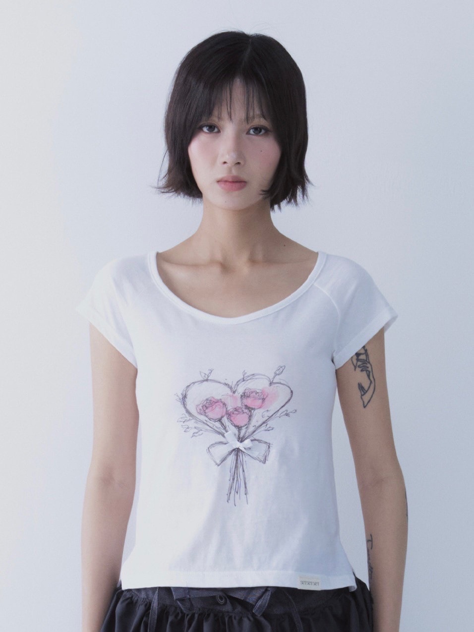 【SETSETSET】ROSE HEART T SHIRTS
