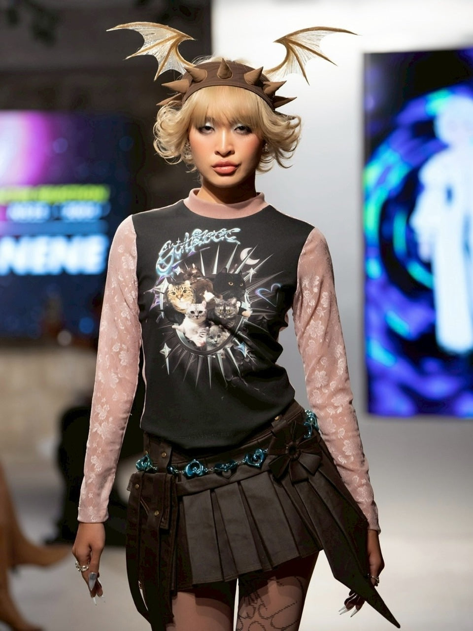 【La Lune】PALA TOP / 【ラリュンヌ】キャットグラフィックデザインレース長袖Tシャツ