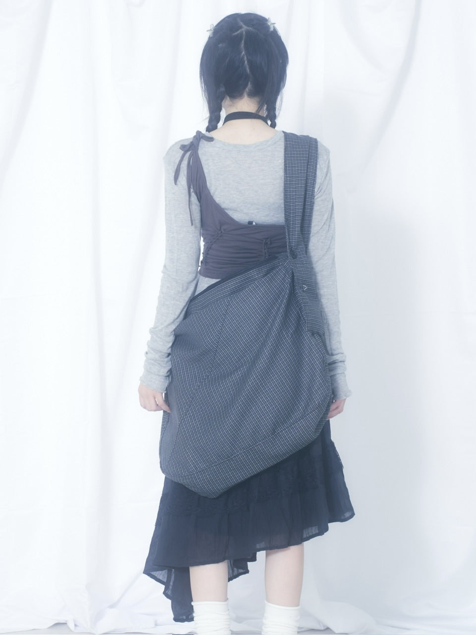 国際配送【Nerd out XU】black check body bag / 【ナードアウトエックスユー】ブラックチェックボディバッグ