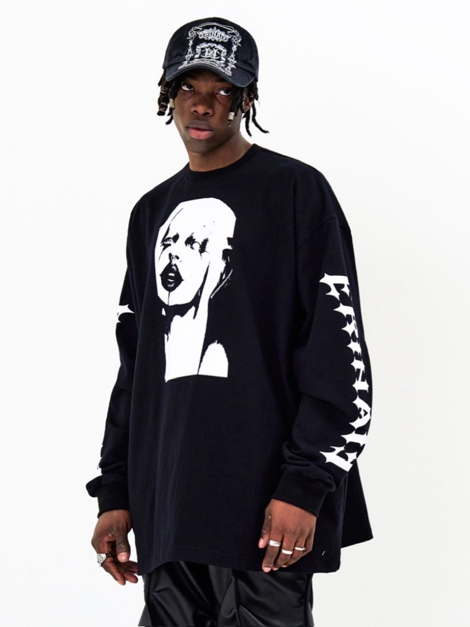 【E RIN AI E】FACE LONG SLEEVE TEE