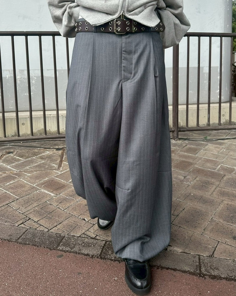 受注制【Chikashitsu +】draw cord stripe wide slacks / 【チカシツプラス】ドローコードストライプワイドスラックス (2color)