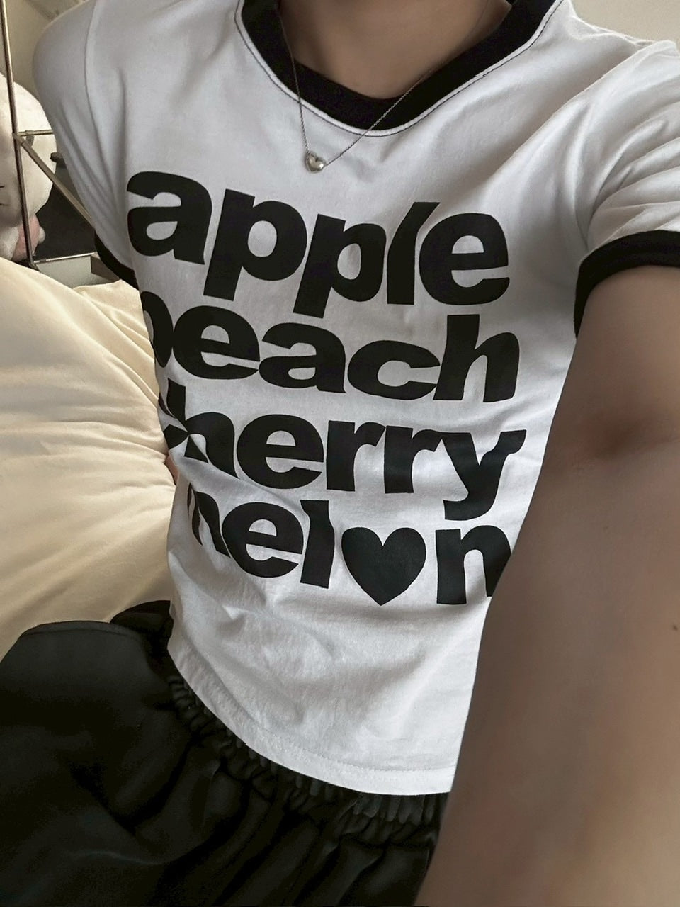 受注制【LUV CODE】fruit linger tee (2color)