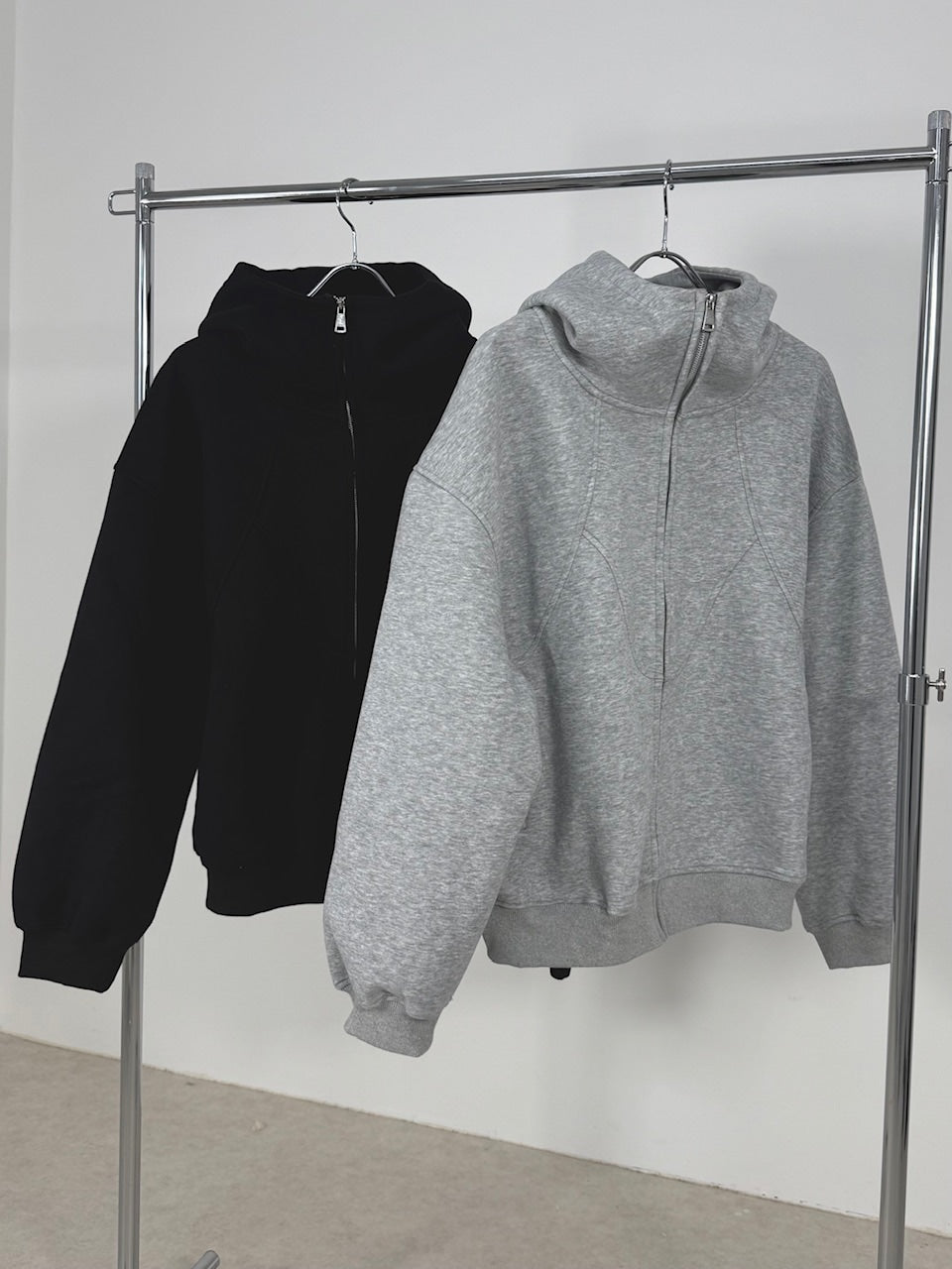 国際配送【Nerd out XU】high neck heavy hoodie / 【ナードアウトエックスユー】ハイネックヘビーフーディー (2color)