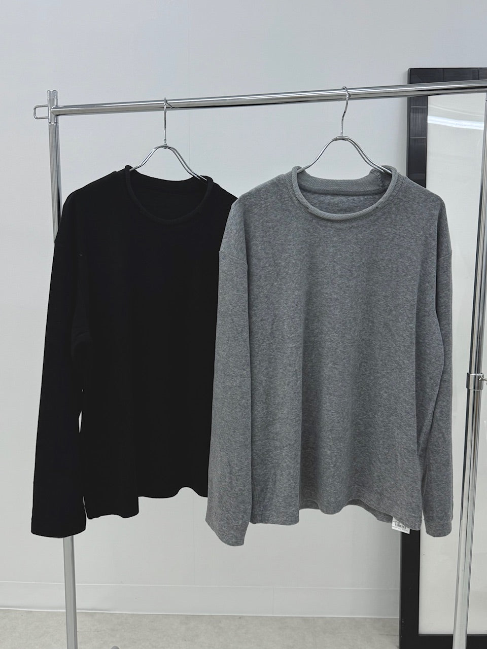 【Nerd out XU】light knit sweater (2color)