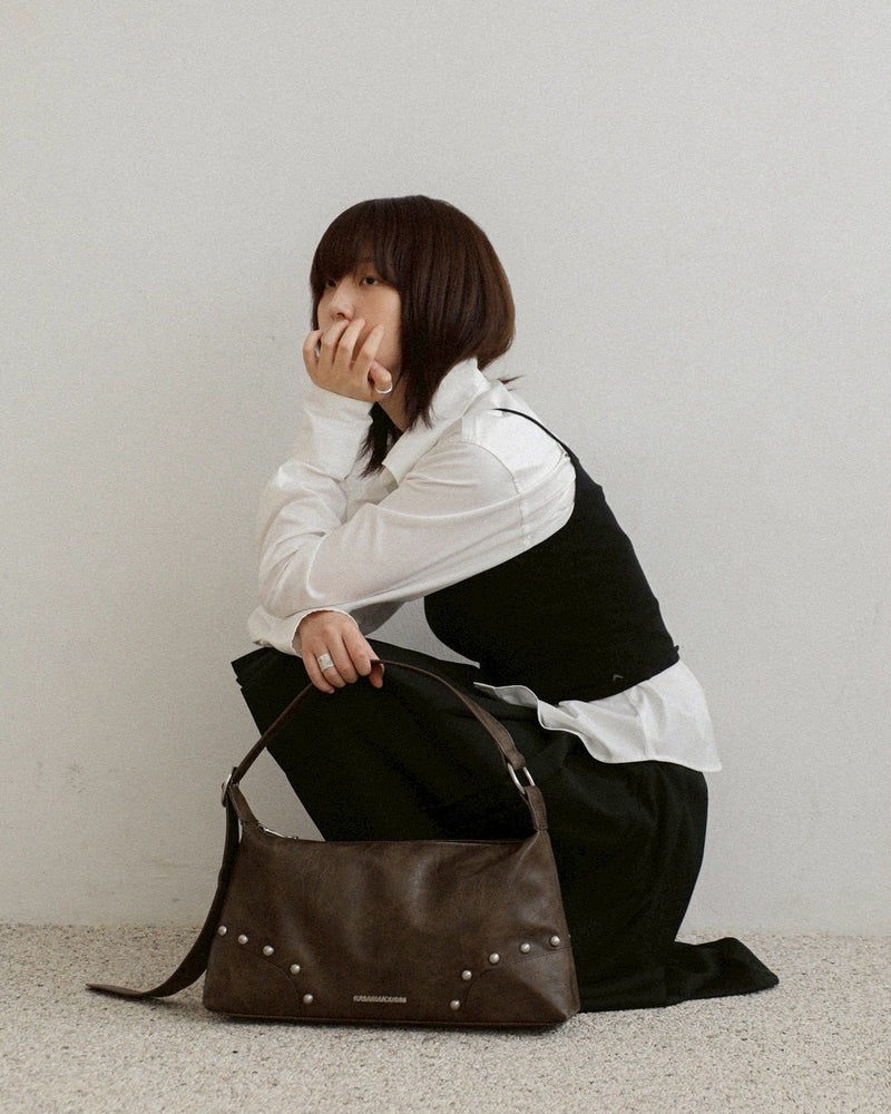 【IUGAMAKARAS】Studded Hobo Bag
