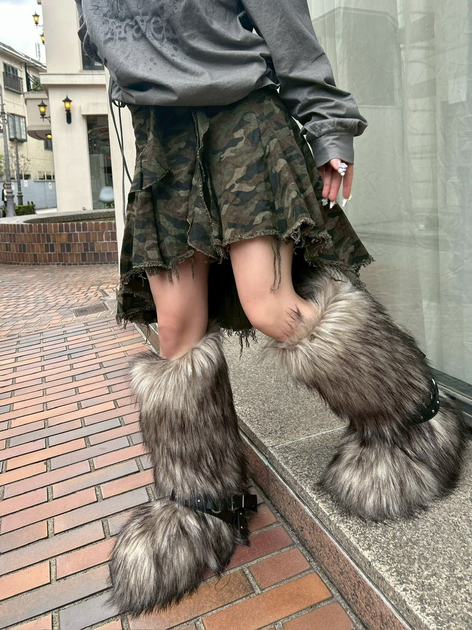 ブラウン、ブラック写真なし受注制【Never mind the XU】asymmetry skirt (3color)